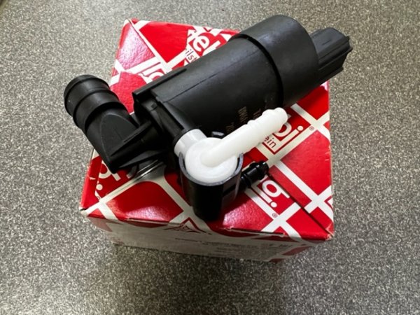 Насос омывателя Форд Фокус-3 универсал, хэтчбек Febi