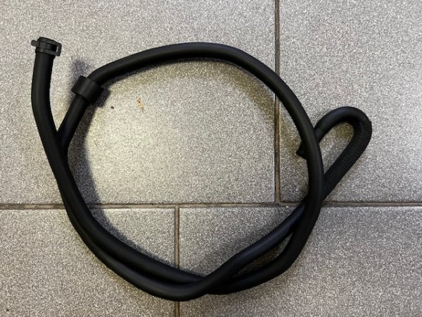 Шланг бачка расширительного для Форд Фокус-2 на двигатель 1.8-2.0 л