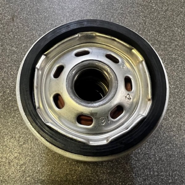 Фильтр масляный Форд Фокус-2,3 1.8-2.0 л оригинал